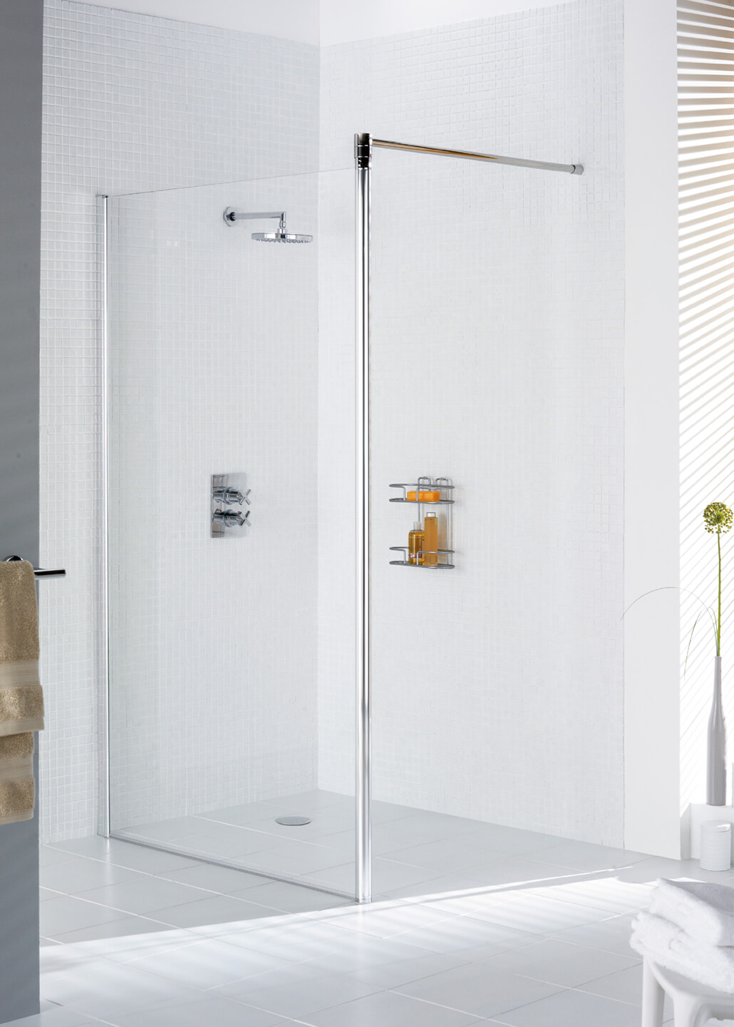 hanging shower screen